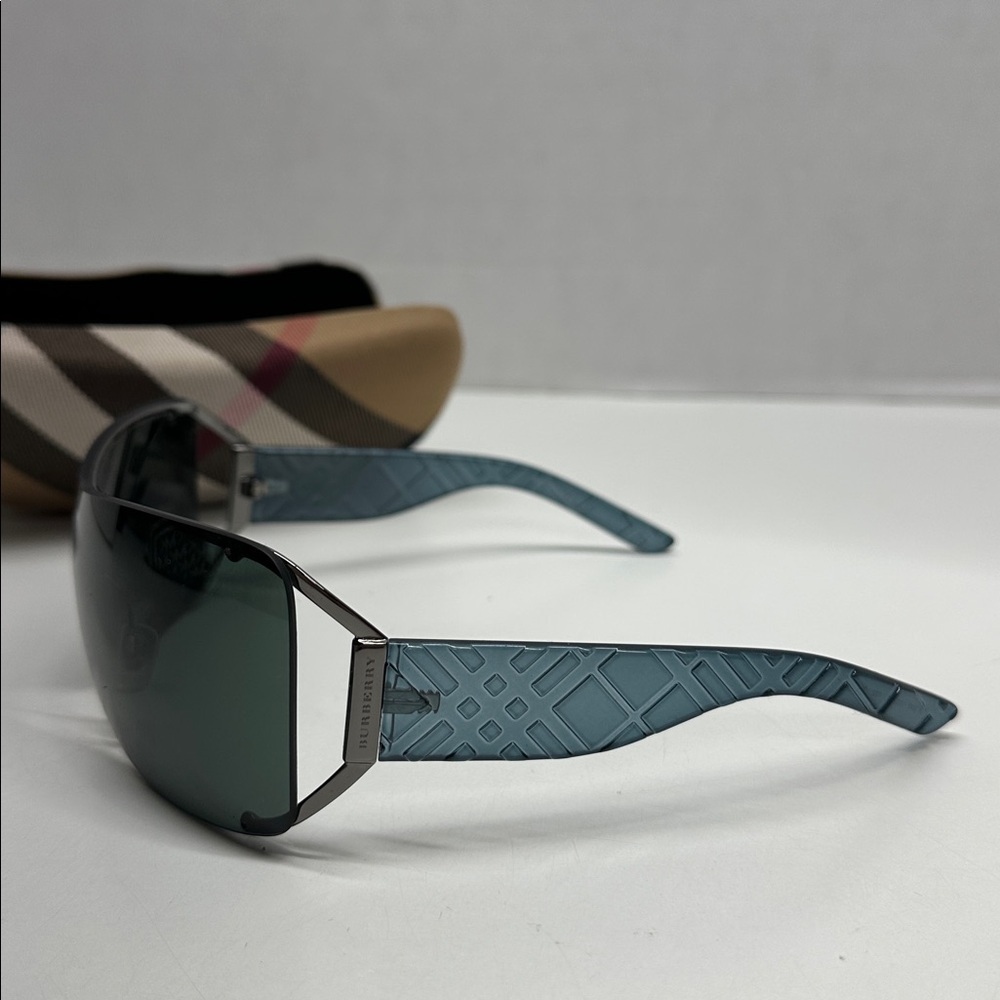 Burberry Shield Sunglasses Oversized Designer Glasses Silver Metal Blue Frames - Picture 2 of 11